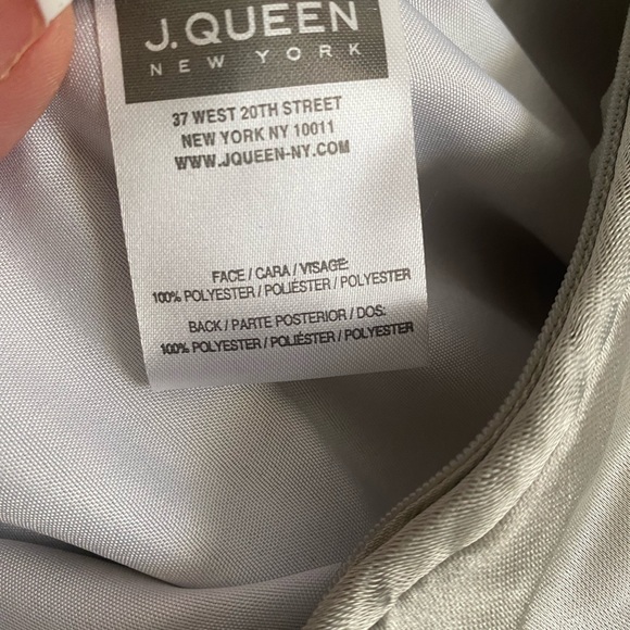 Set 2 J.Queen New York European Sham Lazaro Silver 26x26 - Picture 4 of 5